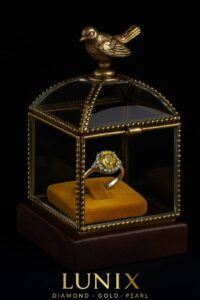 انگشتر-نگین-زرد-زنانه