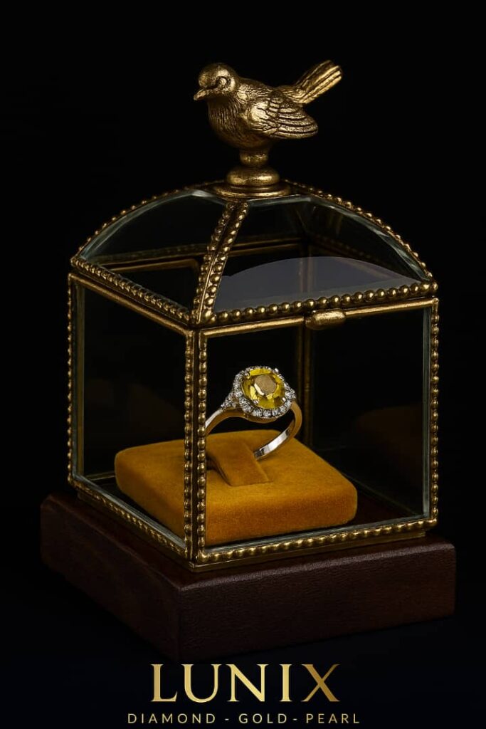 انگشتر-نگین-زرد-زنانه